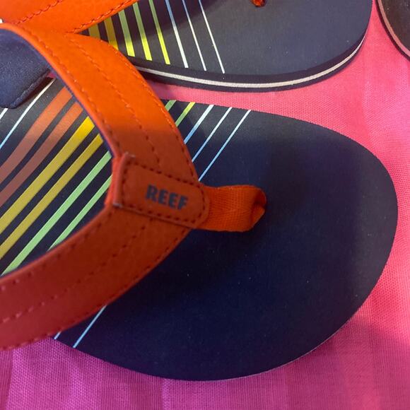 2 Pairs of girls Flip Flops- Sz 1-2 - Picture 11 of 12